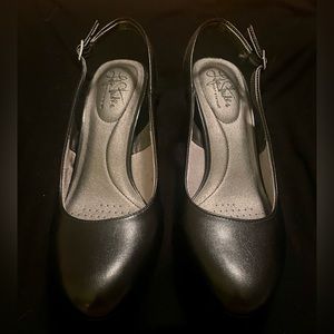 Life Stride slingback heels with buckle closure